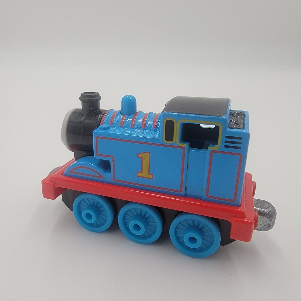 Thomas The Train 2012 Mattel Diecast Tank Engine R8847 F18A.